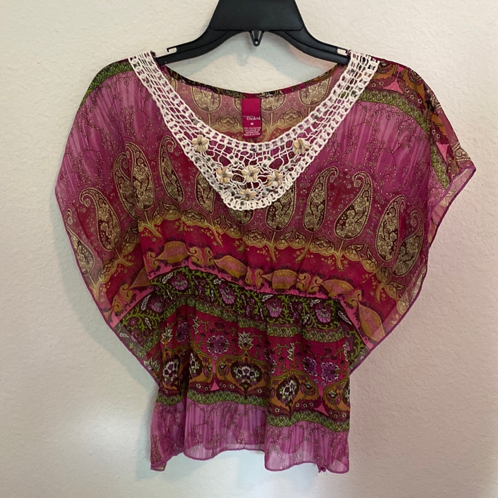 Forever Orchid 🌸3/$20 pink paisley sheer boho kerchief top, size M